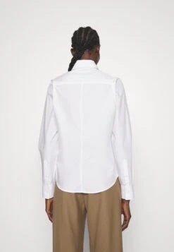 Filippa K Overhemdblouse - White -Ulla Popken Winkel 0007a45f1f9d48c698296d674f8d2c20