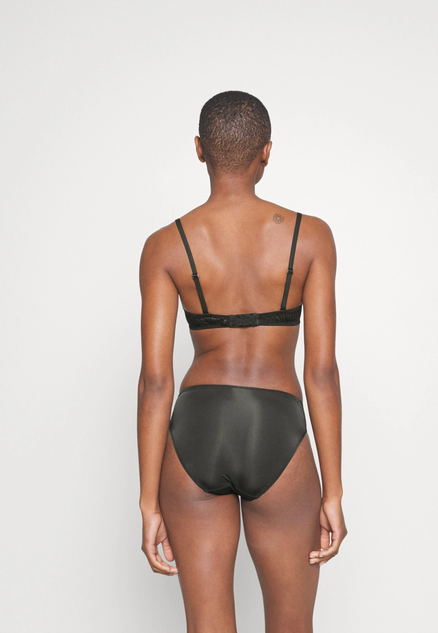 ESPRIT Seasonal Mid Waist Brief 2 Pack - Slip - Black 3 ESPRIT Seasonal Mid Waist Brief 2 Pack - Slip - Black - Afbeelding 3