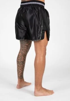 Gorilla Wear Piru Muay Thai - Shorts - Black -Ulla Popken Winkel 040a3070e5df4f6dbd9e03c69e8e5290