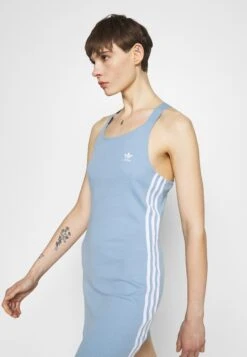 Adidas Originals Racer Dress - Jerseyjurk - Ambient Sky -Ulla Popken Winkel 0564f39690374c308a4379845de04906