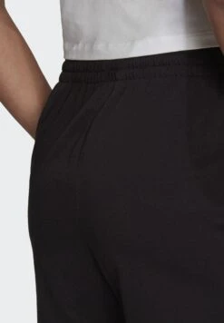 Adidas Originals Adicolor Essentials- Trainingsbroek - Black -Ulla Popken Winkel 0ad58c458e764c3f9076a1026673768d