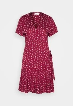 Lollys Laundry Jurk - Red -Ulla Popken Winkel 12a6596069cd45f1a7b562e4f04bf8f5