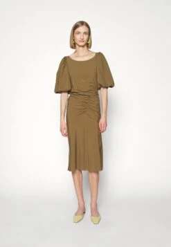 Designers Remix Valerie Puff Dress - Jurk - Olive -Ulla Popken Winkel 159422a5f6d84351b2b33df173183f2e