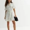 New Look Spot Belted - Blousejurk - White Pattern