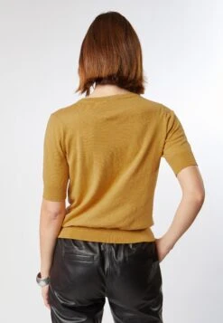 RODIER Twin Set- Vest - Ocre -Ulla Popken Winkel 1b2f9171a2a94fcda60faf13a200f347