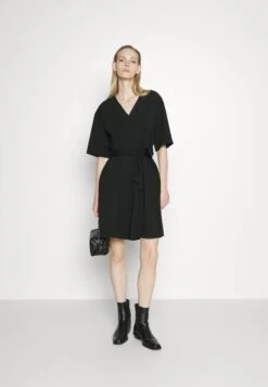 Vampata - Jumpsuit - Nero -Ulla Popken Winkel 21abcda7987848a5ae1b3072a4480911