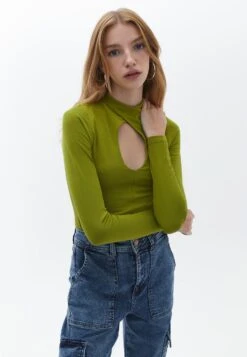 With Cutout Detail - Longsleeve - Golden Cypress -Ulla Popken Winkel 2803a266eee241f48823fe12ebfe6cad