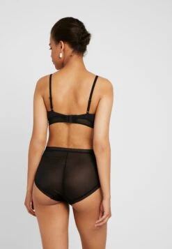 Gossard Glossies - Slip - Black -Ulla Popken Winkel 2ada5627bc9a42349b2a0269f3ea5989