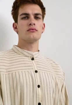 Bejanln - Overhemd - Egret 15 Bejanln - Overhemd - Egret -Ulla Popken Winkel 2c605a70d3df42248b4c53b02a6cb483