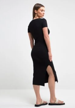 BIG STAR Edmi - Etui-Jurk - Schwarz -Ulla Popken Winkel 2ef2926a68b244e2af2e8bdfc6c99e01