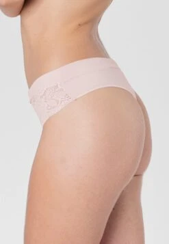 Gertrud - String - Cappuccino 7 Gertrud - String - Cappuccino -Ulla Popken Winkel 31993a07c2004c848cdd10a3e79d8f63