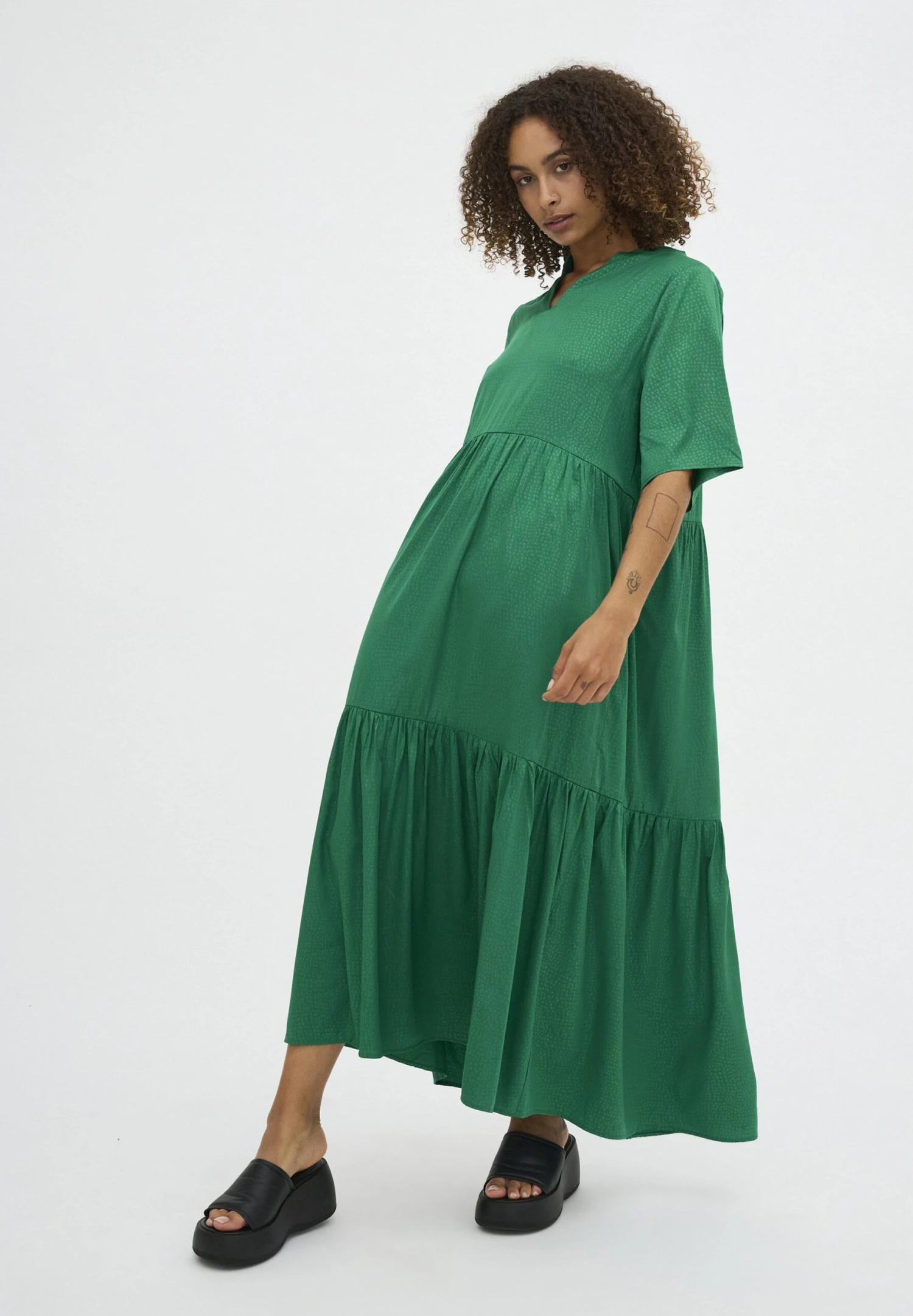 Linemw Long- Maxi-Jurk - Ultramarine Green 2 Linemw Long- Maxi-Jurk - Ultramarine Green - Afbeelding 2