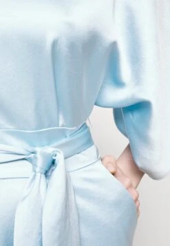 Hugo Kalaisa - Jumpsuit - Light/Pastel Blue -Ulla Popken Winkel 37f3d3c74a6b4c06b9c49c23bcad867a