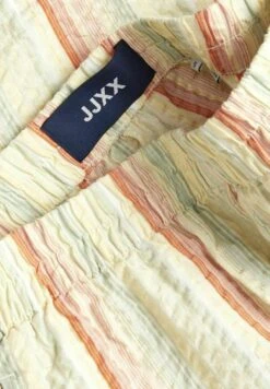 JJXX Jxliva - Shorts - Seedpearl -Ulla Popken Winkel 3a7a974e43d64c19a576a9cbdf475c44
