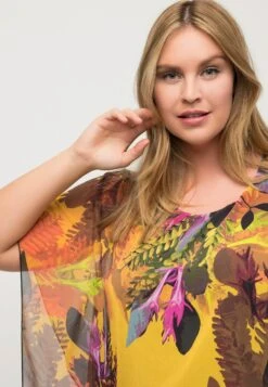 Ulla Popken Dubbellaags Bloemenprint Ronde Hals Korte Mouwen- Blouse - Zonnebloem -Ulla Popken Winkel 3f3fdf3a4b3f413b98490a2d8bebad5c