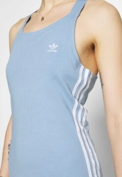 Adidas Originals Racer Dress - Jerseyjurk - Ambient Sky -Ulla Popken Winkel 44865e322a8343048154c8c93a4f0953