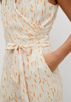 Comma Crêpestruktur - Jumpsuit - Aop Minimal Sand 11 Comma Crêpestruktur - Jumpsuit - Aop Minimal Sand -Ulla Popken Winkel 45f477db106849bf98bcab3e90477394
