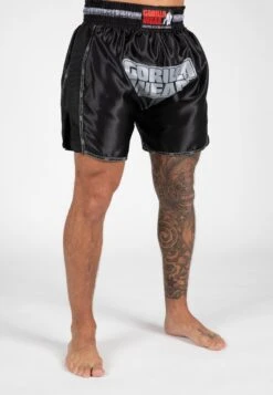 Gorilla Wear Piru Muay Thai - Shorts - Black -Ulla Popken Winkel 4b6b64d3dc9f426eab8908097bb08a30