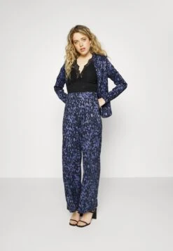 MORGAN Danai - Blouse - Noir 6 MORGAN Danai - Blouse - Noir -Ulla Popken Winkel 4b6e1aa7d94a4ce7a7d55e4a96118cd6