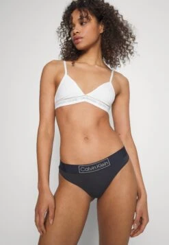 Thong - String - Night Sky 9 Thong - String - Night Sky -Ulla Popken Winkel 4d4b1540fe494ad4af23f8c254dfaa8a