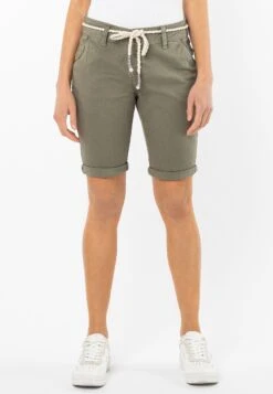 SUBLEVEL Bermuda - Shorts - Middle Green