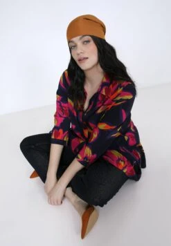 Imprimée De Forme Trapèze - Overhemdblouse - Rouge -Ulla Popken Winkel 4dc7a9f40780433c97f22b5a6fbd1aac