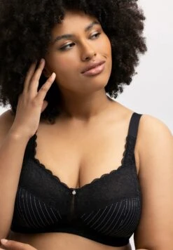 Ulla Popken Pinstripe Wirefree Relief- Push-Up Bh - Black 9 Ulla Popken Pinstripe Wirefree Relief- Push-Up Bh - Black -Ulla Popken Winkel 4e19d296ea3244968a49c642dab05655