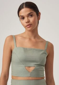 Ana Crop - Blouse - Sage Green