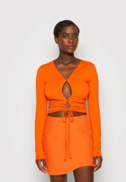 Pome String Tee - Longsleeve - Red Orange