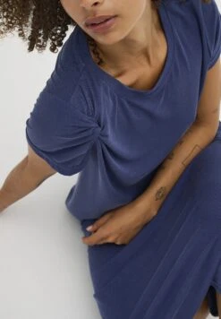 Saga Twist - Jerseyjurk - Dark Blue -Ulla Popken Winkel 57b09f4caa0947619de815de1a736aac