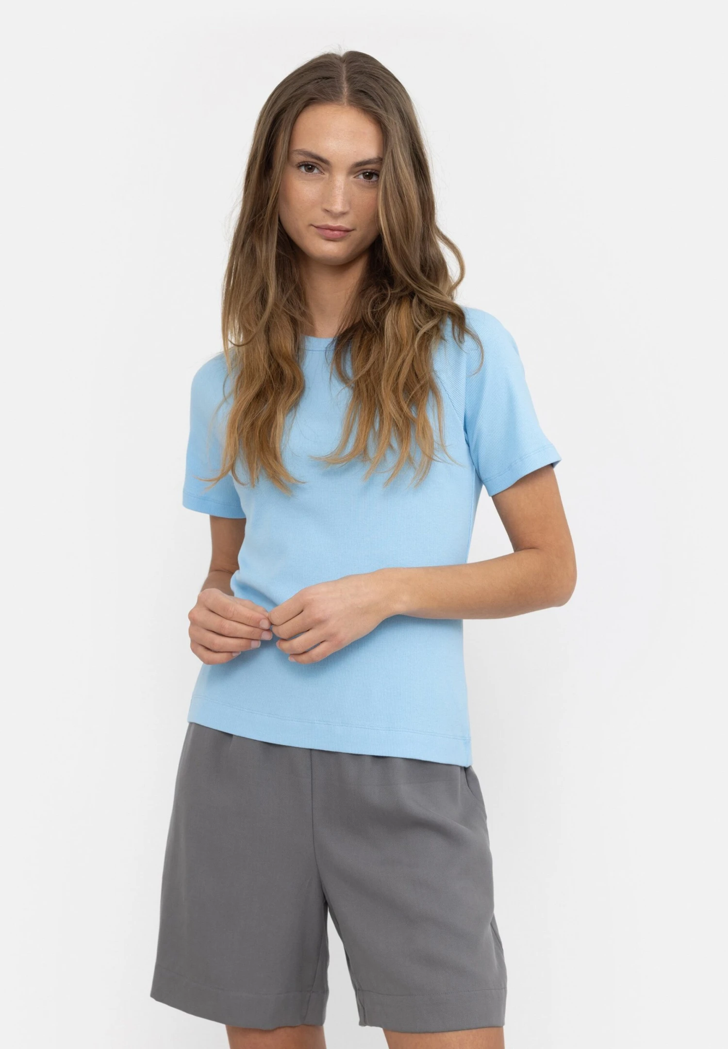 Esmé Studios Esblossom Ss O-Neck - T-Shirt Basic - Dutch Canal 1 Esmé Studios Esblossom Ss O-Neck - T-Shirt Basic - Dutch Canal