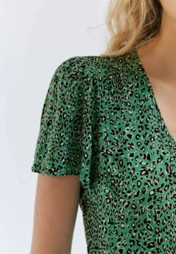 Ikks With V-Neck - Jurk - Green -Ulla Popken Winkel 66daf716df50470b9877041477bac0f1