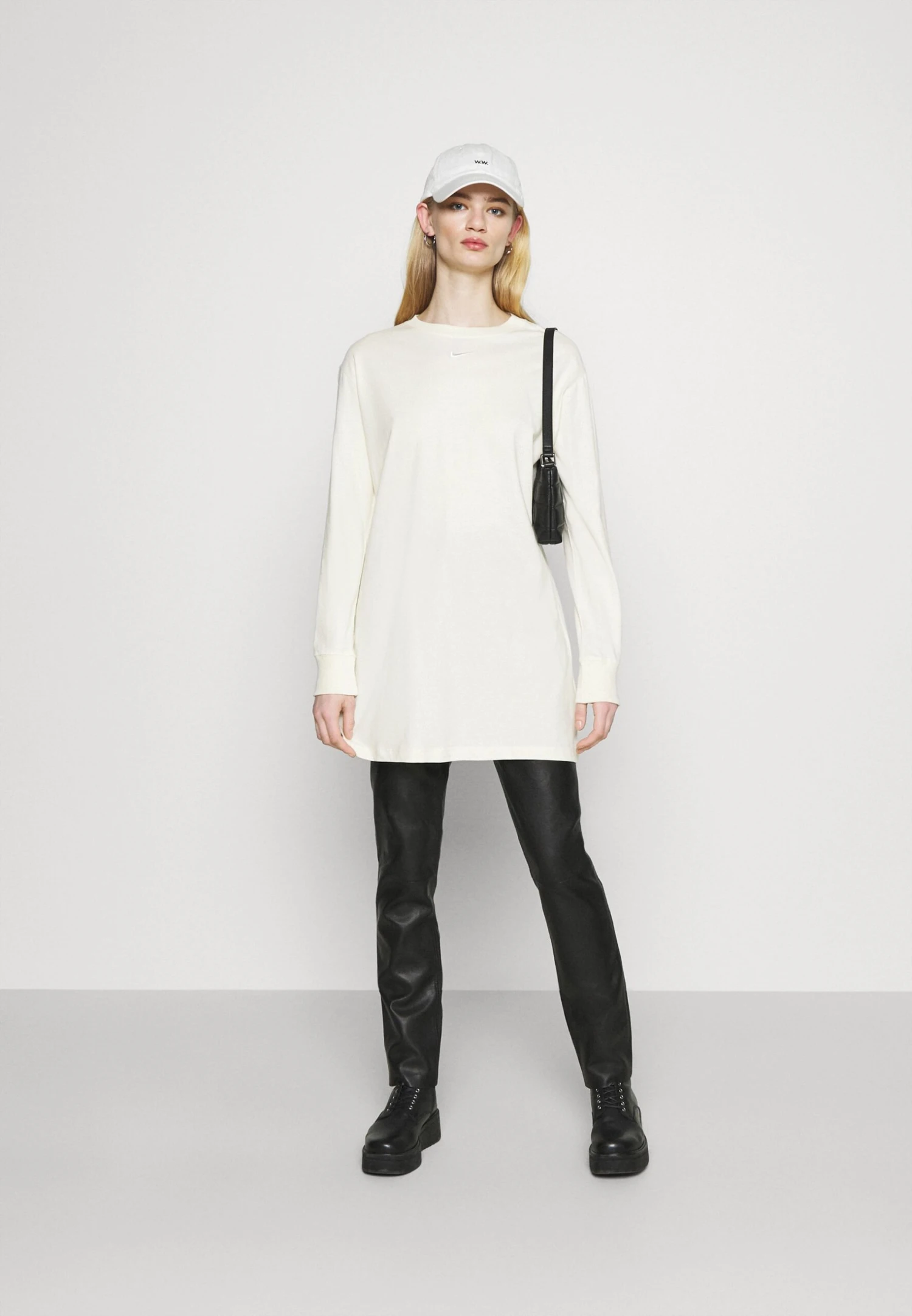 Nike Sportswear Dress - Jerseyjurk - Coconut Milk/White 2 Nike Sportswear Dress - Jerseyjurk - Coconut Milk/White - Afbeelding 2