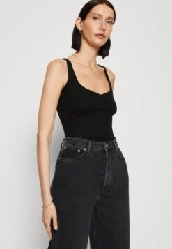 Anna Field Top - Black -Ulla Popken Winkel 7a1630ba7e7a4f73bf806a8ddb4b1f05