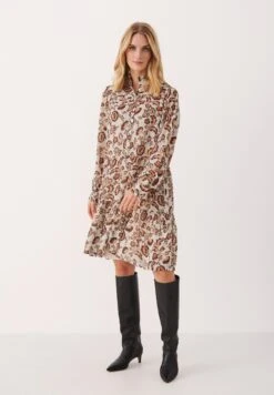 Part Two Veni - Blousejurk - Koi Japanese Flower Print -Ulla Popken Winkel 7bc20b4f7c7b47d78b2dbb130598c76f