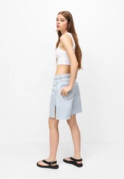 PULL & BEAR Bermuda- Jeansshort - Blue Denim -Ulla Popken Winkel 7dff08d35740434e8515103d5bed4474