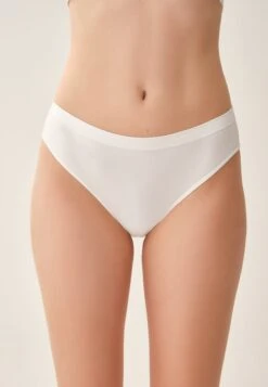 Seamless - Slip - White