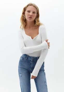 Longsleeve - Ice Milk