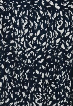 ICHI Valborg - Blouse - Total Eclipse -Ulla Popken Winkel 90eb9883ae934d61a68e739aea4a8541