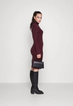 Vero Moda Vmabba Button Roll Neck Dress - Gebreide Jurk - Port Royale -Ulla Popken Winkel 9531c66046ec49b288e709b4f3754e30
