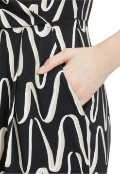 Betty Barclay Mit Eingrifftaschen - Jumpsuit - Schwarz/Weiß -Ulla Popken Winkel 95c35d0883704881b4d98b5ef4b1abe4
