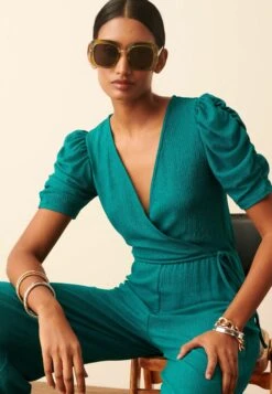 Next V-Neck Short Sleeve Petite - Jumpsuit - Teal Blue -Ulla Popken Winkel 9711aa1498d746da9d1c18bd5d6edb1f