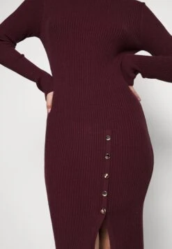 Vero Moda Vmabba Button Roll Neck Dress - Gebreide Jurk - Port Royale -Ulla Popken Winkel 9e4d608be13c444fa8149d78581626c7