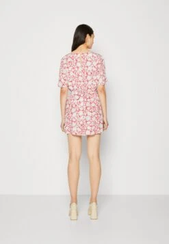 Pepe Jeans Beryl - Jumpsuit - Red -Ulla Popken Winkel a3a5beee7b4743928abe05697b493f0b