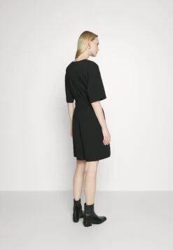 Vampata - Jumpsuit - Nero -Ulla Popken Winkel a689179c0d684d1bb36b93fc9066613d