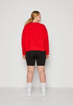 Tommy Jeans Curve Badge Cycle - Shorts - Black -Ulla Popken Winkel ab2ca2fc533c4273bc2fe858d7cdd10f