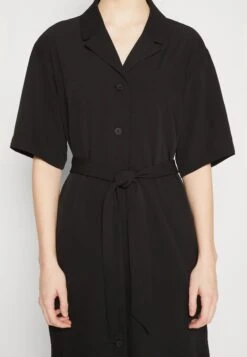 Monki Blousejurk - Black Dark -Ulla Popken Winkel acdf9ee87e784ab0ad6561932e0c4abd