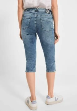 Cecil Capri - Jeansshort - Authentic Mid Blue Wash -Ulla Popken Winkel adc730fd227e487e8f98c3c1867cb341
