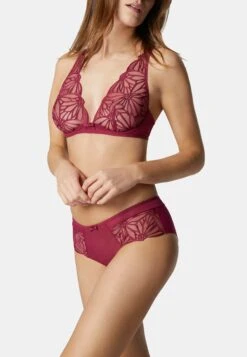 Orfèvre - Beugel Bh - Lie De Vin 6 Orfèvre - Beugel Bh - Lie De Vin -Ulla Popken Winkel b35263dd71fa49b196a573bd276a5828