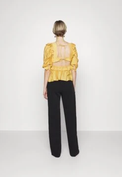 MUNTHE Defoss - Blouse - Yellow -Ulla Popken Winkel bd892184d8ef46088dceb388fd461178